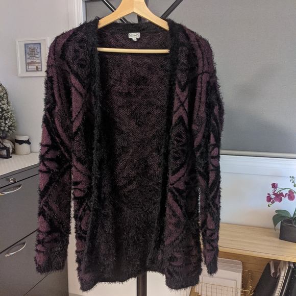 🌿SALE 3/$25🌿 Kismet Purple Cardigan - Picture 1 of 4